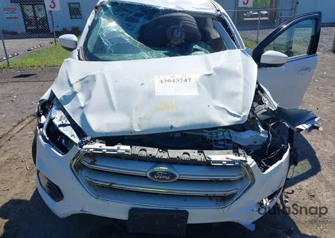 2019 Ford Escape Se from USA, damaged, VIN 1FMCU9GD3KUB64185